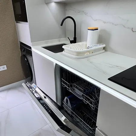 Americas 200a Apartman *