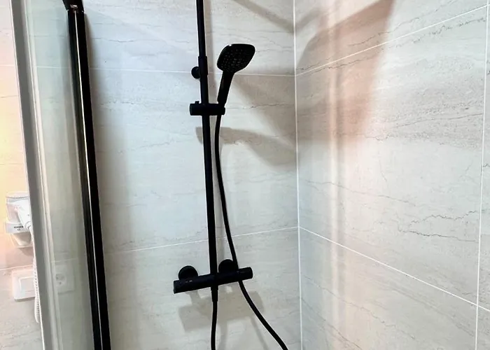 Americas 200a Apartament *